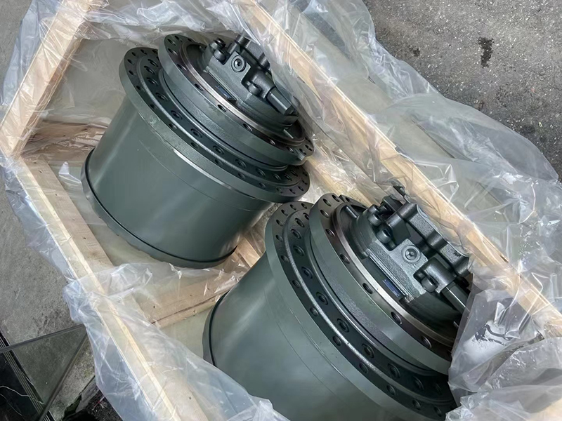 Tartsa mozgásban 30-40 tonnás kotróját az eredeti GM60VA utazómotorral